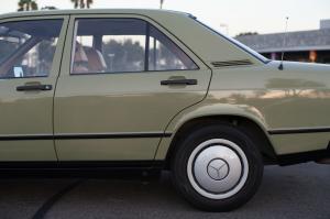 Mercedes-Benz 190 D 1984 года  (NA)